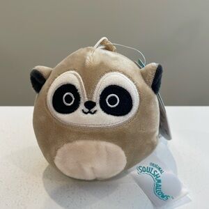 NWT 3.5” Gracia the Lemur Squishmallow Clip